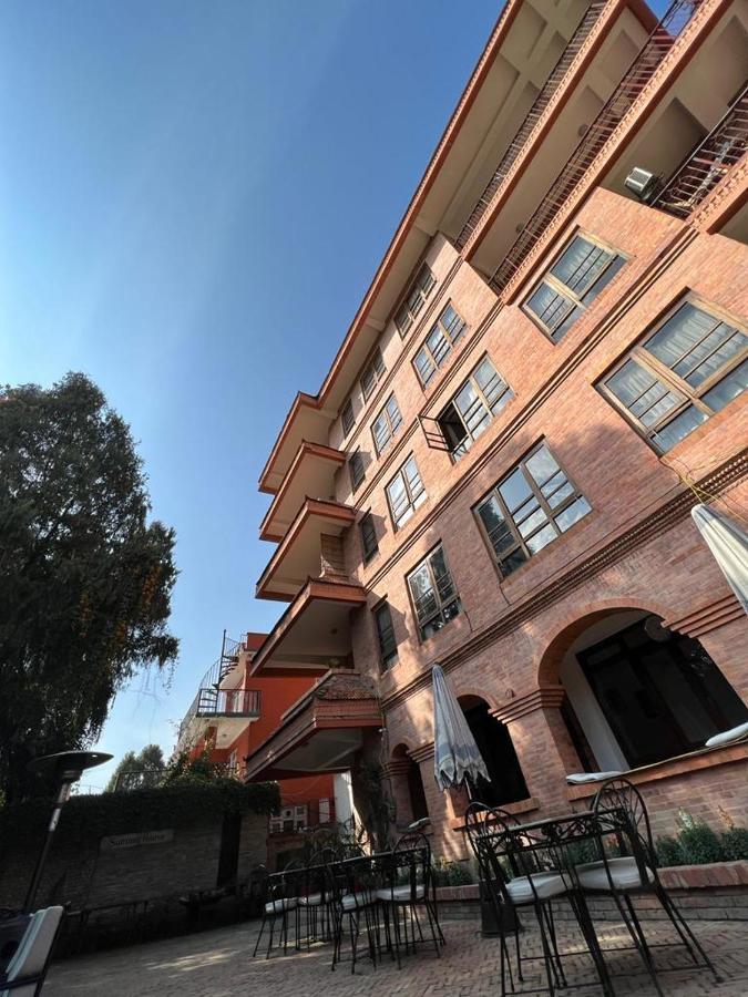 Summit Hotel Lalitpur Exteriör bild