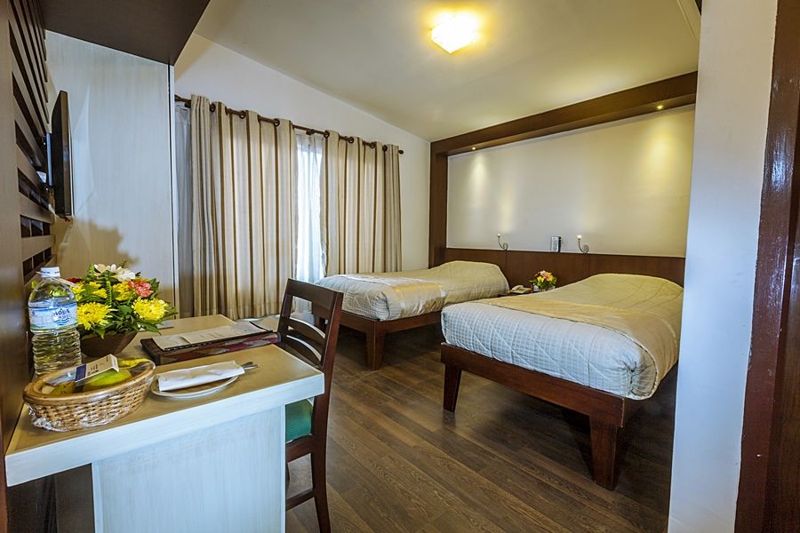 Summit Hotel Lalitpur Exteriör bild